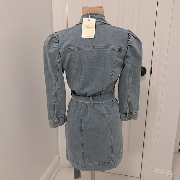Elan Denim Belted Puff Sleeve Dress - Picture 4 of 13